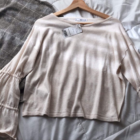 Knitted Top - Picture 3 of 6